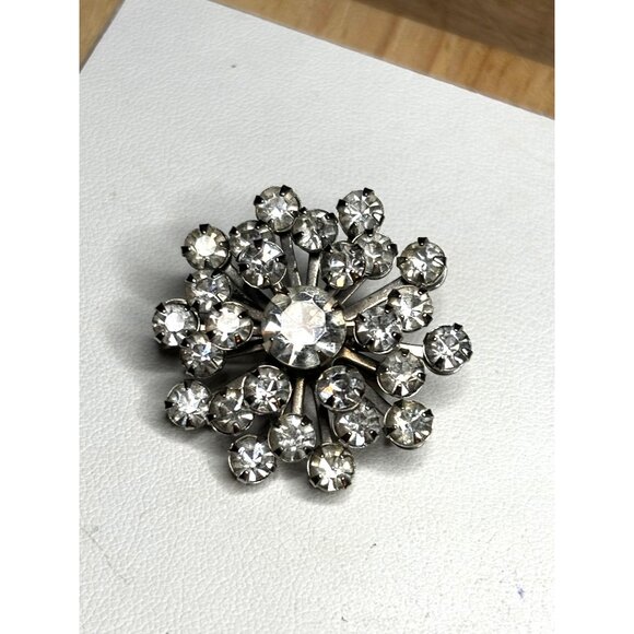 Vintage Rhinestone Brooch Pin With Box - Picture 1 of 6